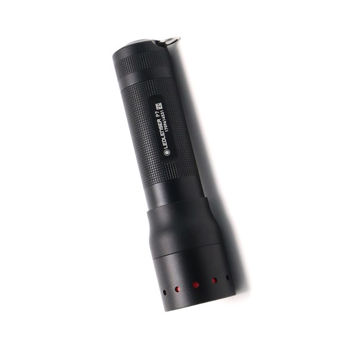 Ручной фонарь LED LENSER P7, черный [501046]